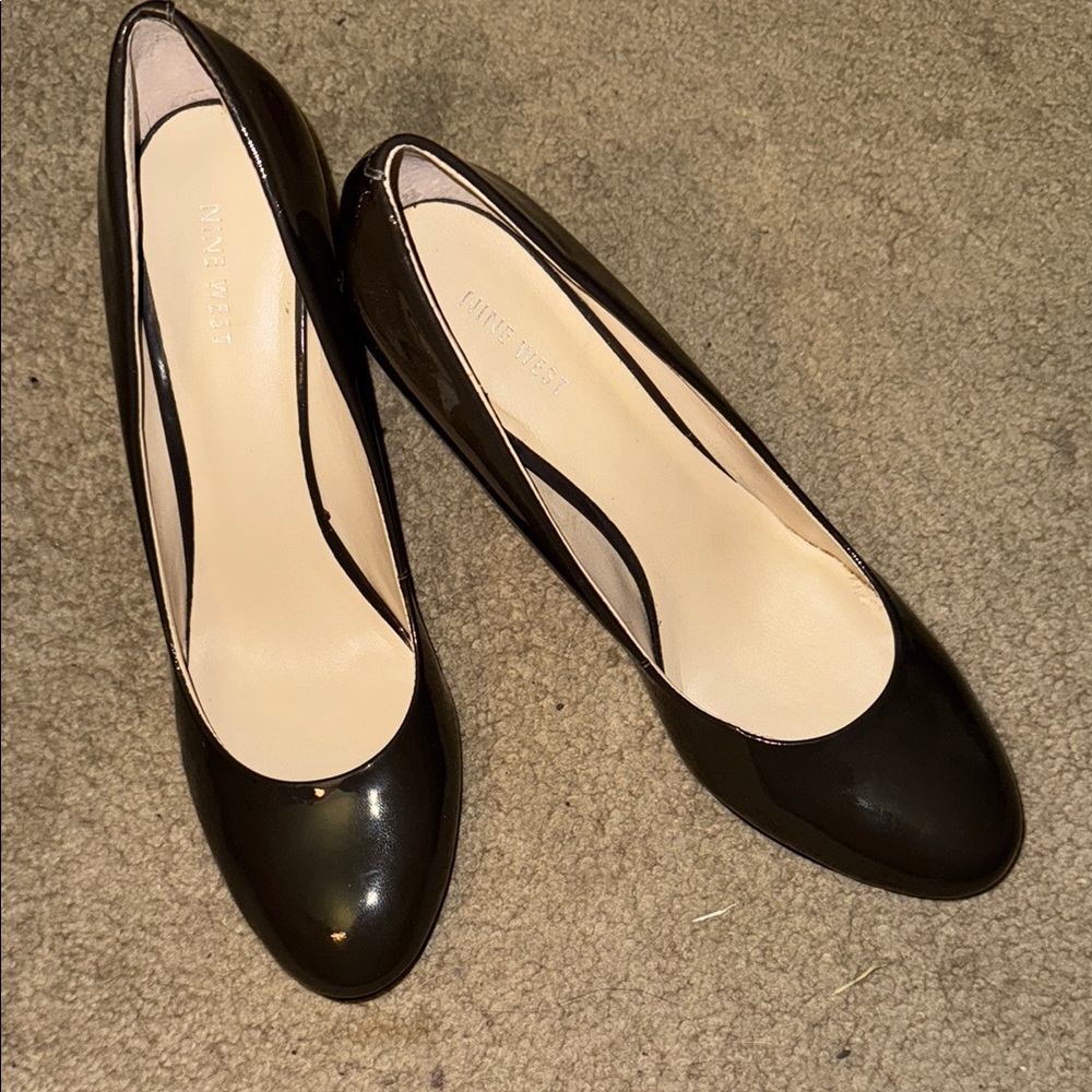 Nine West Gray Patent Women's Pumps